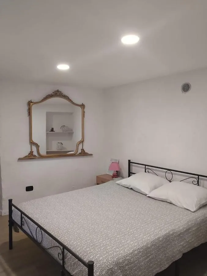 Διαμέρισμα Lanzo In Corte Appartamento Lanzo dʼIntelvi