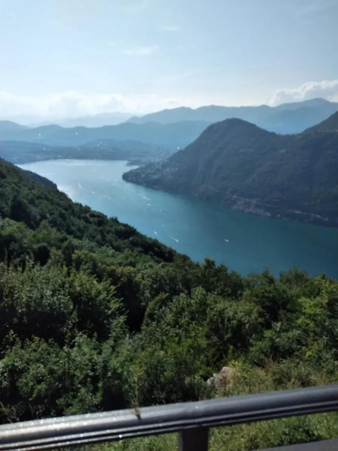 Διαμέρισμα Lanzo In Corte Appartamento Lanzo dʼIntelvi